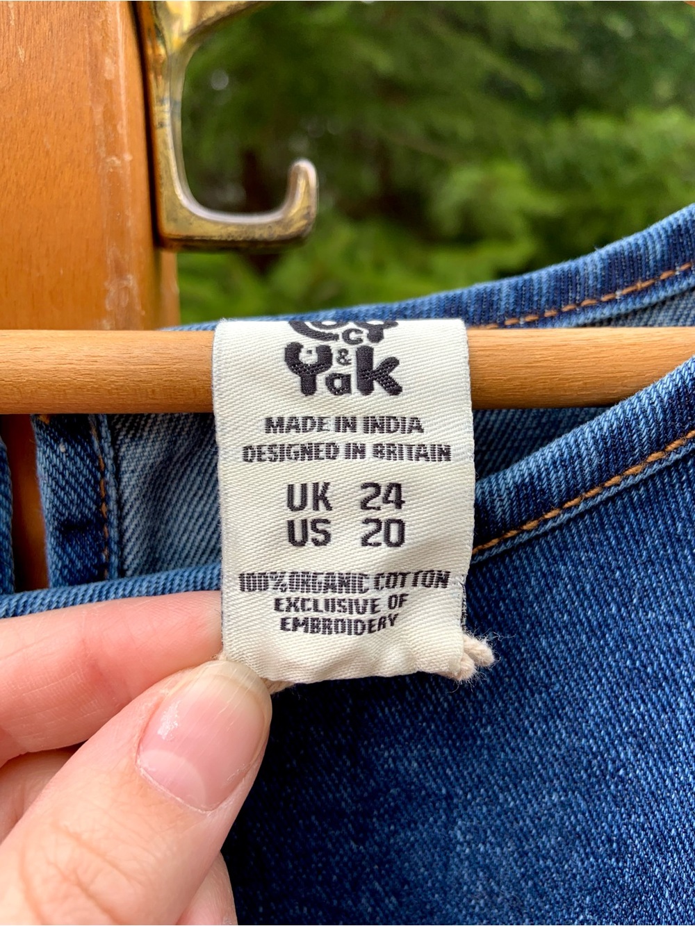 Lucy & Yak NWT Denim Blue Long Sleeve Embroidered Dress - Size 20US - Picture 3 of 6